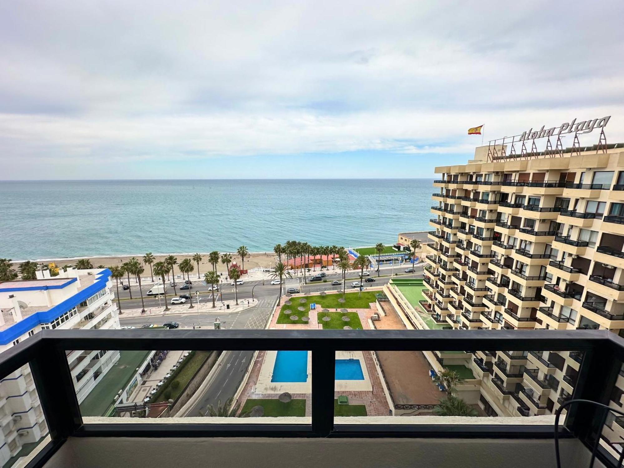 Aloha Playa Sol Y Mar Benalmádena Exterior foto